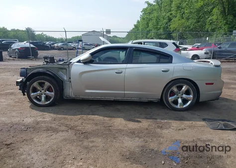 2012 Dodge Charger R/T из США, поврежденный, VIN 2C3CDXCT2CH102422